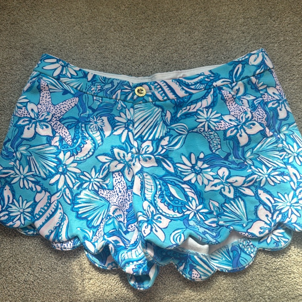 Women’s size 8 Lilly Pulitzer shorts